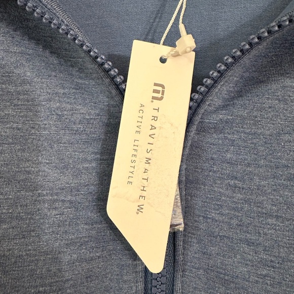 NWT TravisMathew Women's Skyloft Soft Half-Zip, EXTREMELY soft, size XS, blue - Picture 3 of 12